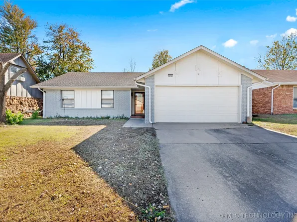 8926 E 58th St, Tulsa, OK 74145