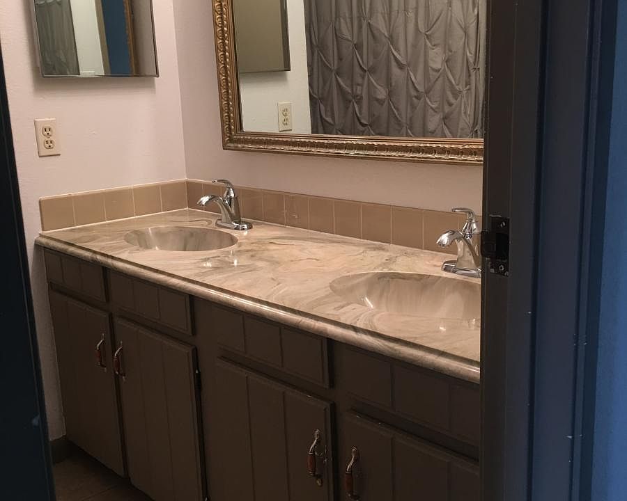 Upstairs full bath double vanity