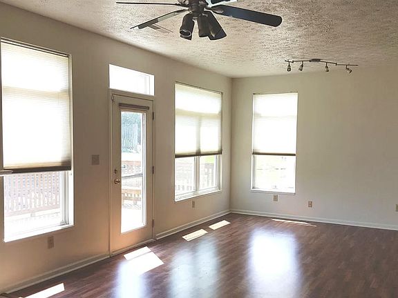 5th image of 3429 Windham Lake Pl