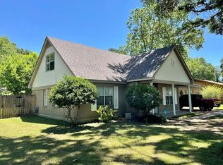 317 Trenton Rd, Forrest City, AR 72335