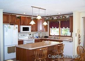 3rd image of 30613 Circle Dr