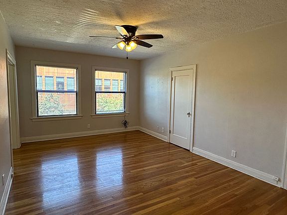3rd image of 1405 SE Belmont St APT 65