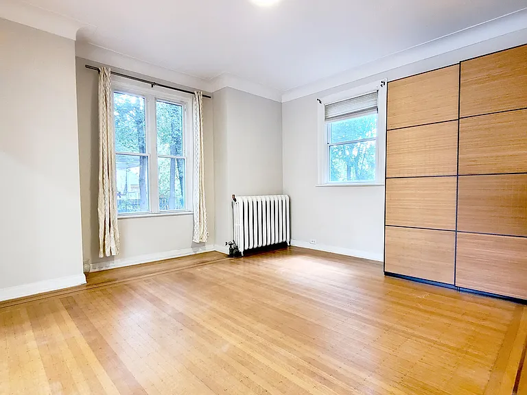 116 Fairholt Rd S #2 — Photo 9