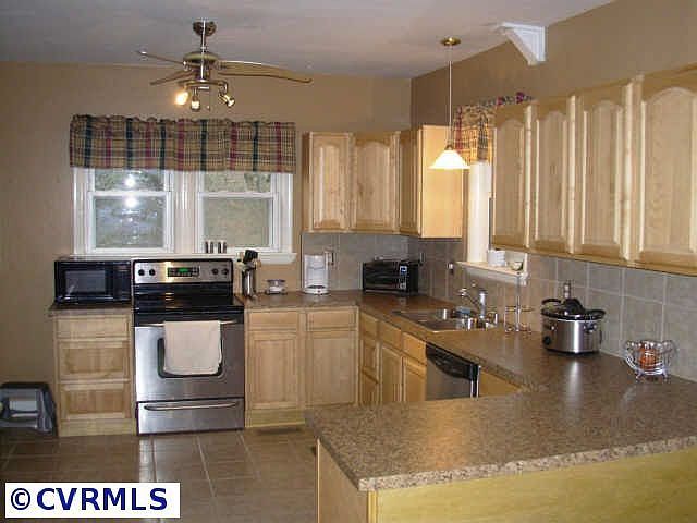2nd image of 6011 La France Rd