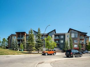 3950 SW 46th Ave NW #113, Calgary, AB T3A 0L9