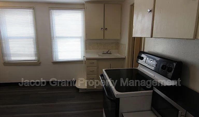 4719 Yellowstone Ave #7 — Photo 7