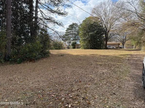 551 State Ave, Philadelphia, MS 39350