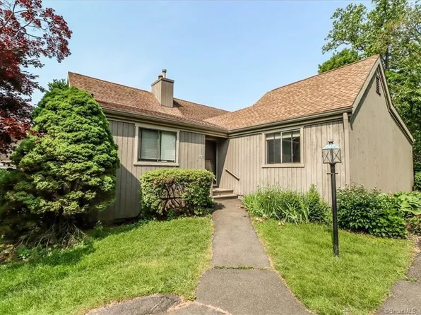 303 Piute Lane #B, Stratford, CT 06614