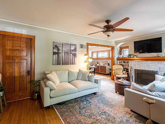 5th image of 2244 N 72nd St