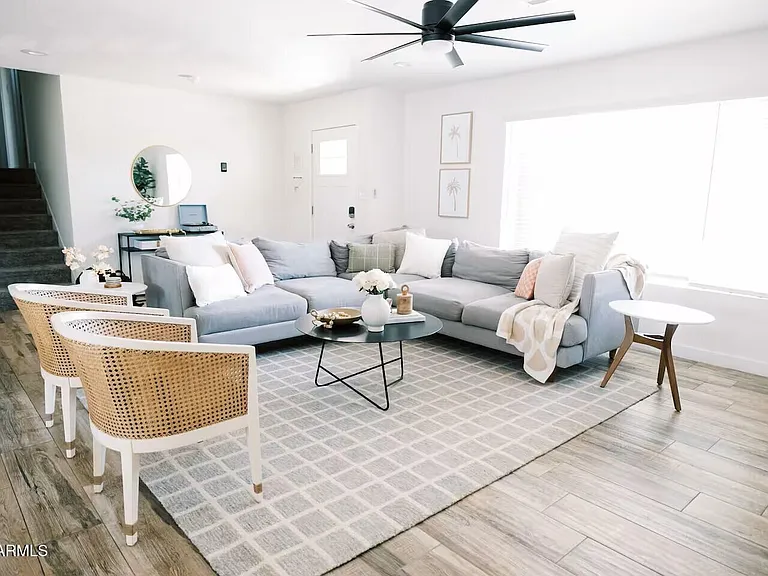 8624 E Valley View Rd — Photo 3