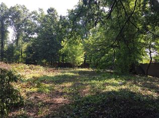 427 New Dover Rd, Iselin, NJ 08830