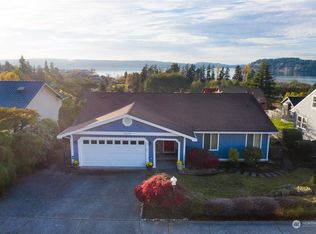 1410 S Brookside Ter, Tacoma, WA 98465