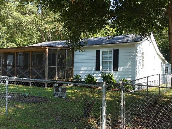 2nd image of 132 Fannie Dr