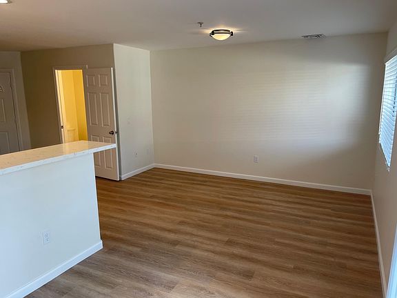 4th image of 5245 N Barranca Ave APT K