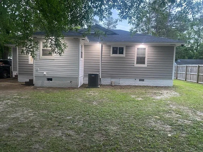 4 bed, 1.5 bath, 1500 sqft, $1,475 — Photo 4