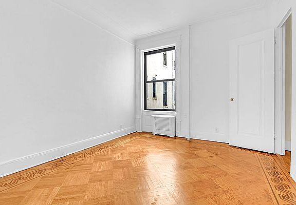 5th image of 404 8th Ave APT 2B