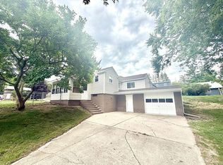 1126 S Shiawassee St, Owosso, MI 48867