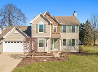 5245 Grand Canyon Dr, Medina, OH 44256