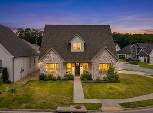 50 Fletcher Ridge Cir, Little Rock, AR 72223