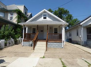 3 N Hampden Ct, Pleasantville, NJ 08232