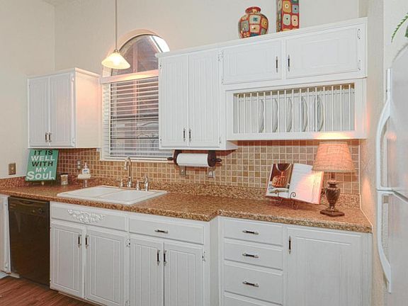 4th image of 5905 Campus Dr
