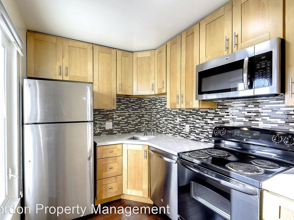 1st image of 444 Valley St APT 6