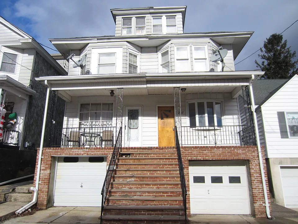 207 Florida Ave