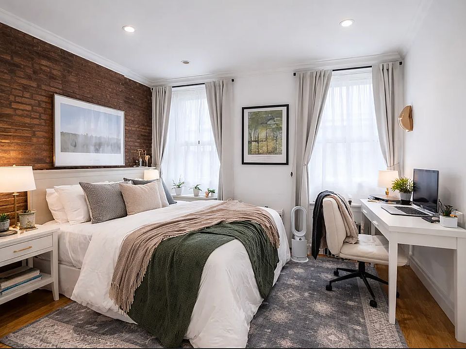 1st image of 260 Elizabeth St APT 3