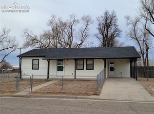 822 E 12th St, La Junta, CO 81050