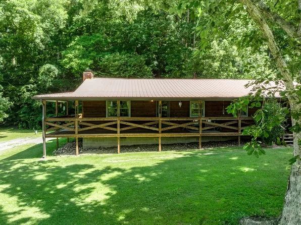 720 Nix Ln, Waverly, TN 37185