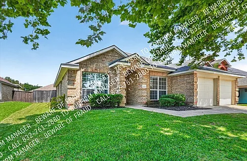 2816 Blue Heron Dr Photo 1