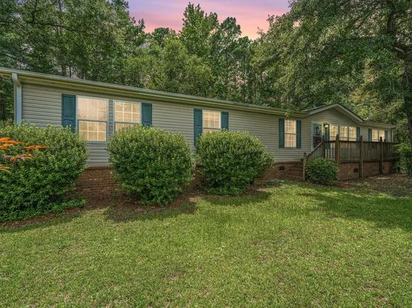 100 Autumn Ln, Moncks Corner, SC 29461