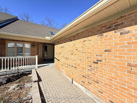 3rd image of 1331 Commissioners Rd W #7