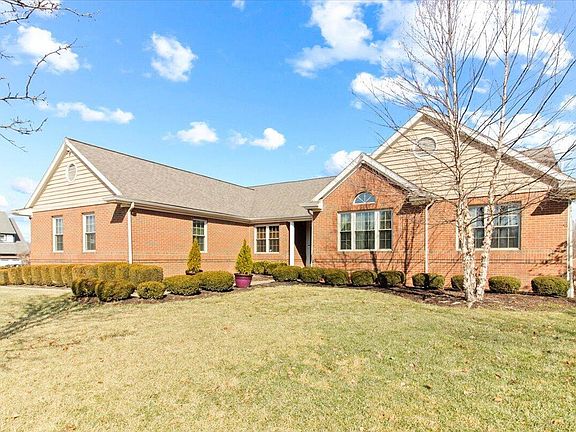3rd image of 2682 Courtney Pl