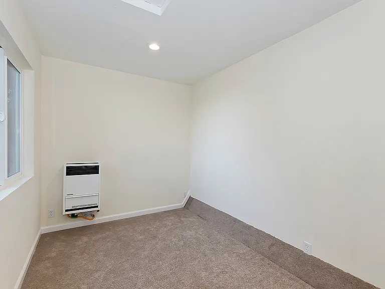 831 Blue Ridge Dr — Photo 25
