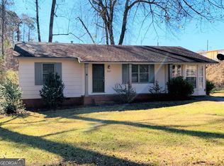 208 Laurel Ln, Lagrange, GA 30241