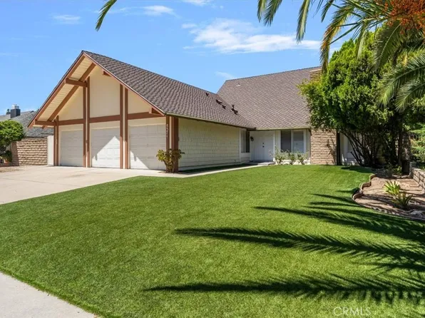 8371 Faust Ave, Canoga Park, CA 91304