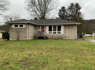 42 Wayne St, Homer City, PA