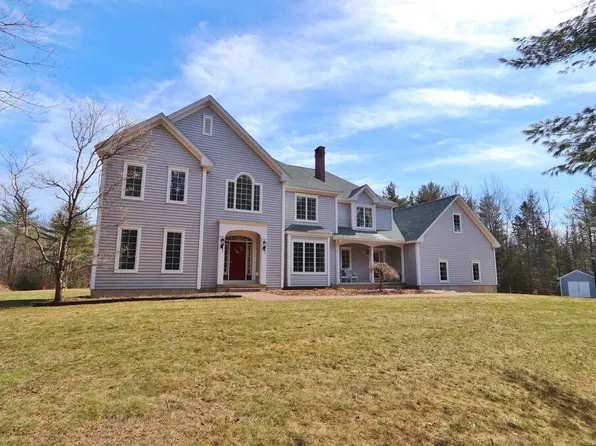 35 Whitetail Way, Bangor, ME 04401