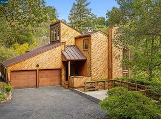 388 Camino Sobrante, Orinda, CA 94563