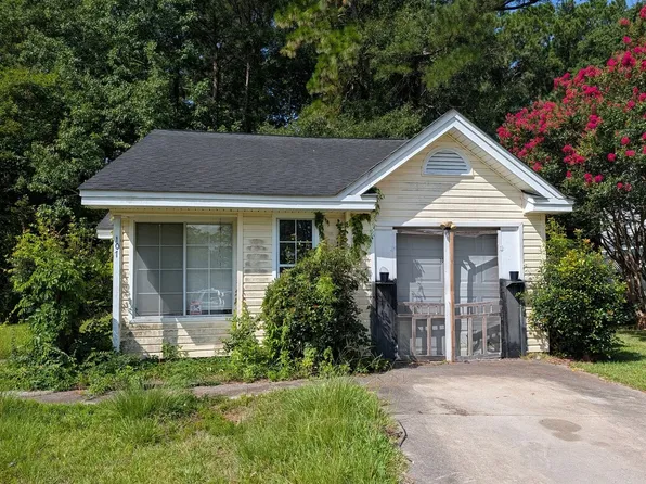 107 Palm Ct, Summerville, SC 29486