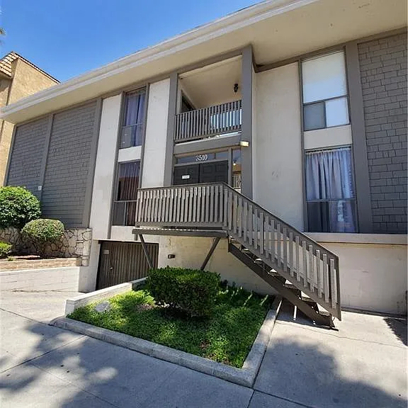3510 Elm Ave #7 — Photo 2