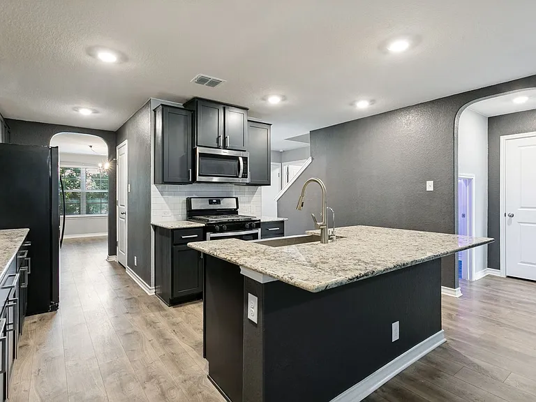 9908 Bratten Rise — Photo 9