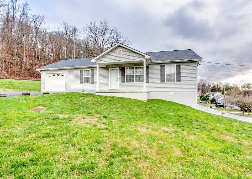 1st image of 6401 Magnum Ln