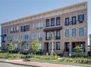 421 Port St, Savannah, GA 31401