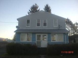 1043 Grant St, Luzerne County, PA 18202