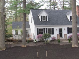 12 Middle Ave, Bellingham, MA 02019