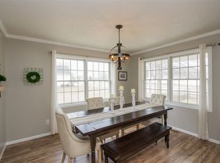 845 Fairview Ln, North Liberty, IA 52317