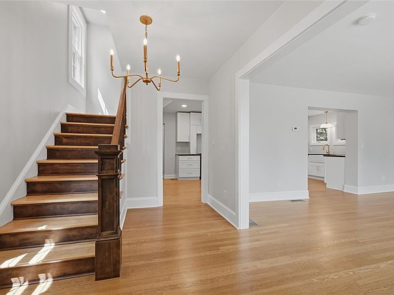 3rd image of 103 Belmont Rd