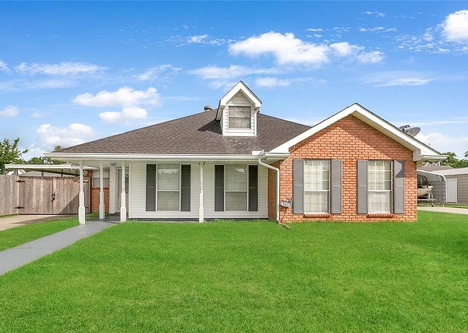 1st image of 2716 Deer Creek Dr